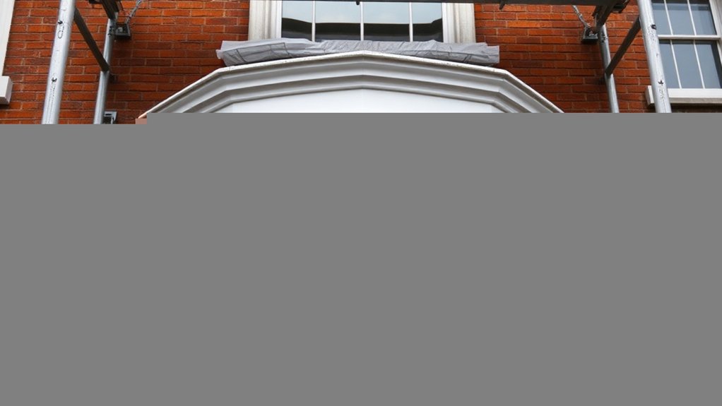 Bay Windows Leytonstone